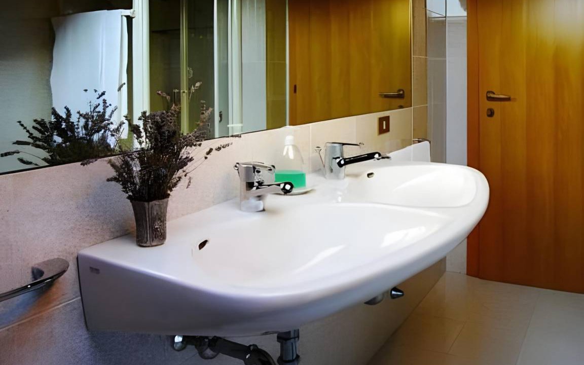 Photo of Bathroom in Sasso