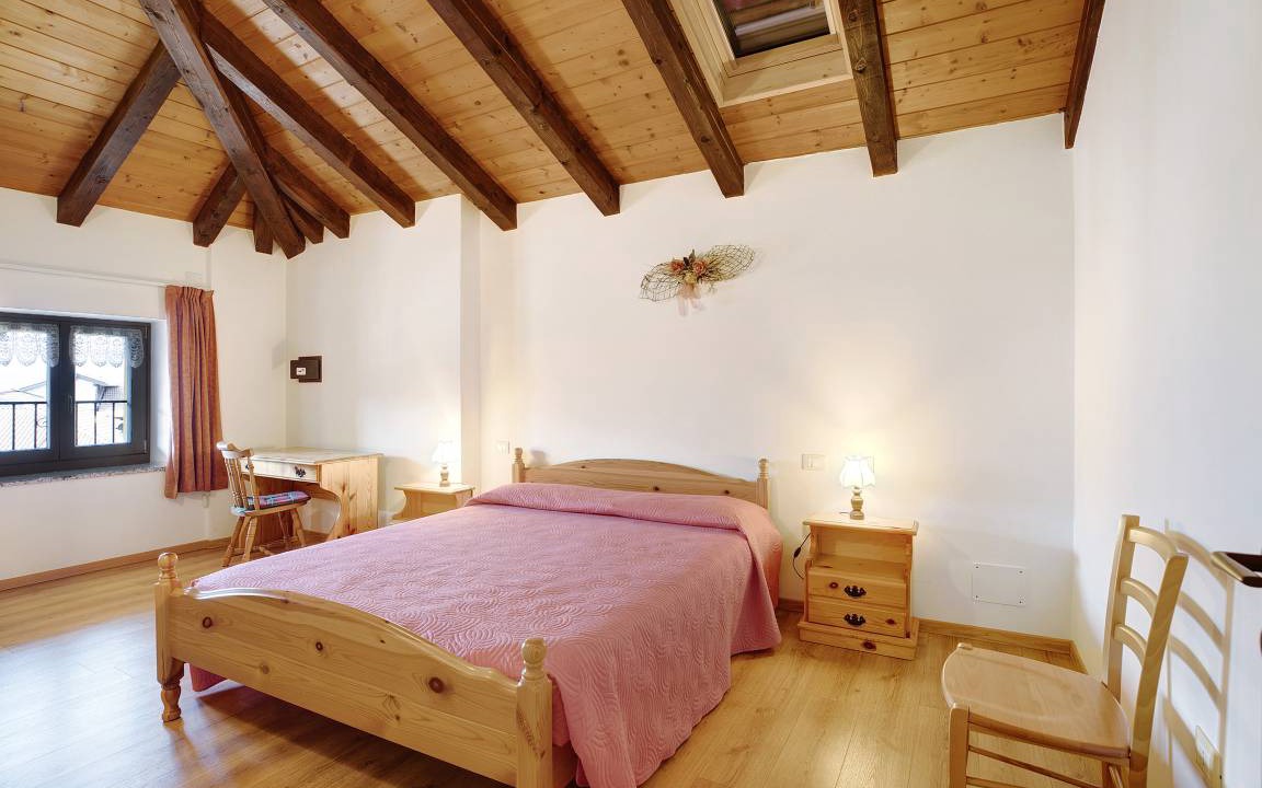 Photo of Bedroom in Sfruz
