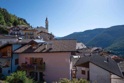 Photo of Buildings in Grumes