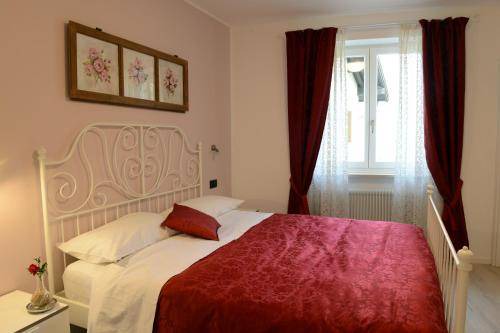 Photo of Bedroom in Padergnone