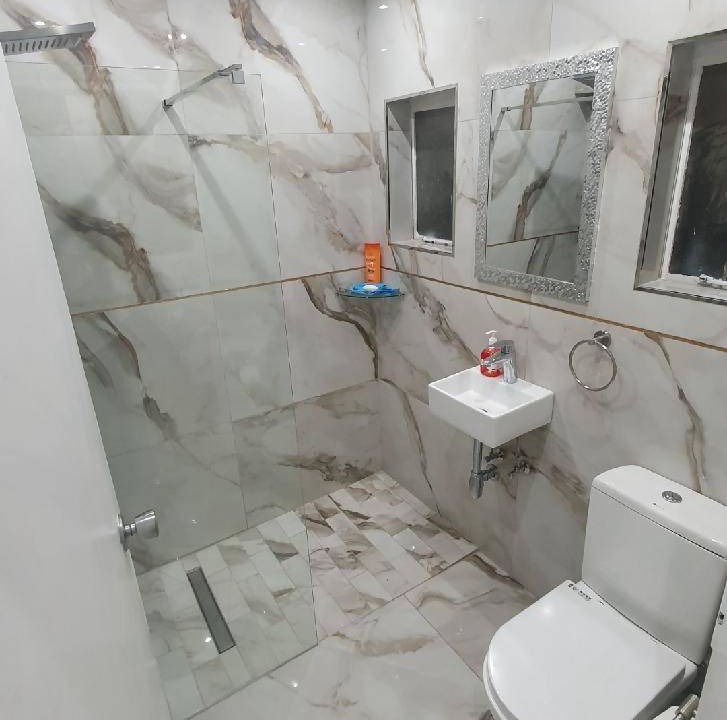 Photo of Bathroom in North Beach