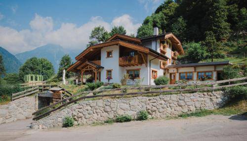 Photo of Others in Giustino