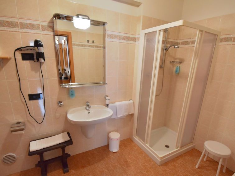 Photo of Bathroom in Giustino