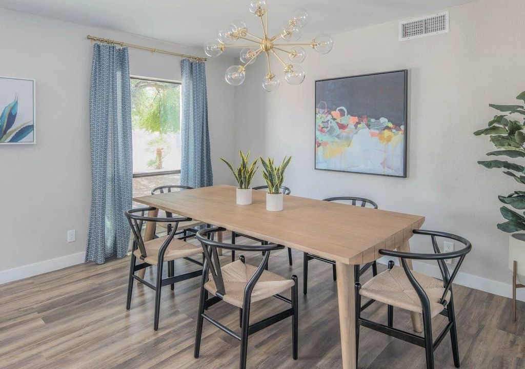 Photo of Livingroom in Rancho Saguaro