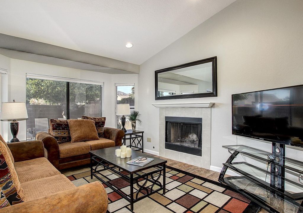 Photo of Livingroom in Casa Rica North