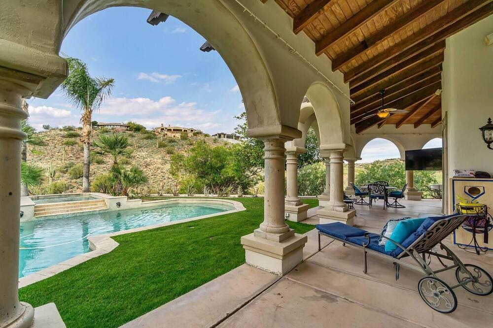 Photo of Outdoor in Firerock