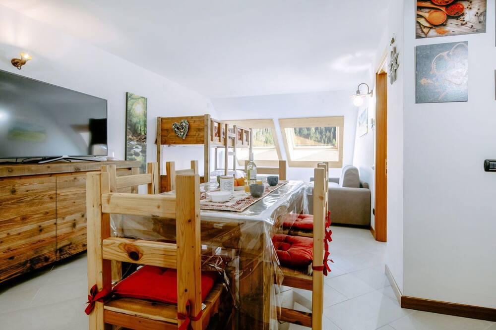 Photo of Bedroom in Alba