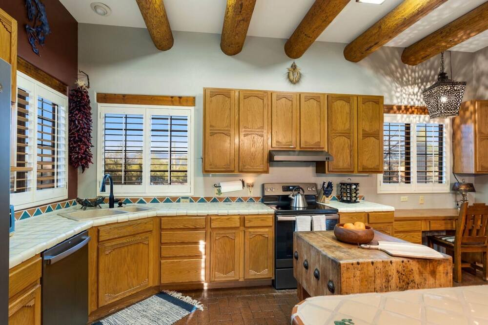 Photo of Kitchen in Continental Reserve