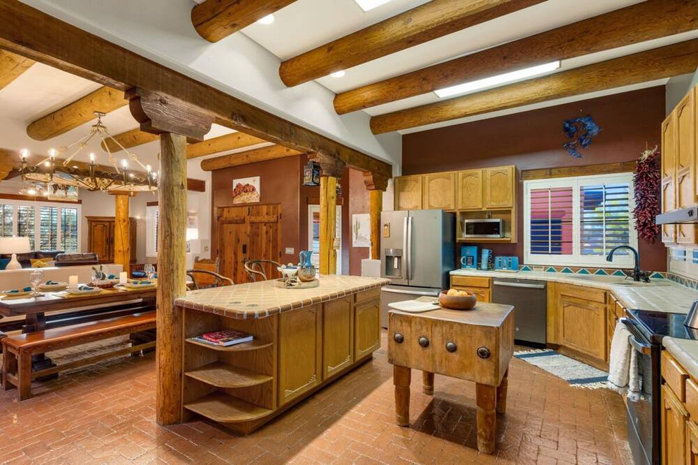 Photo of Kitchen in Continental Reserve