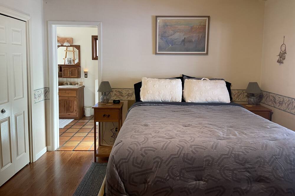 Photo of Bedroom in Mountainaire