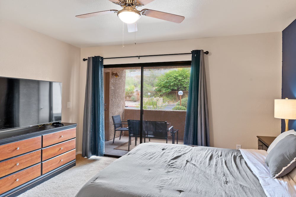 Photo of Bedroom in Quail Canyon