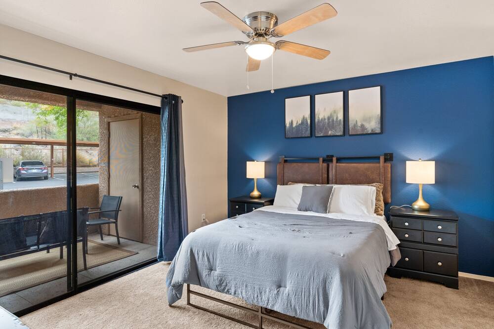 Photo of Bedroom in Quail Canyon
