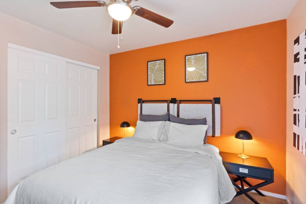 Photo of Bedroom in Quail Canyon