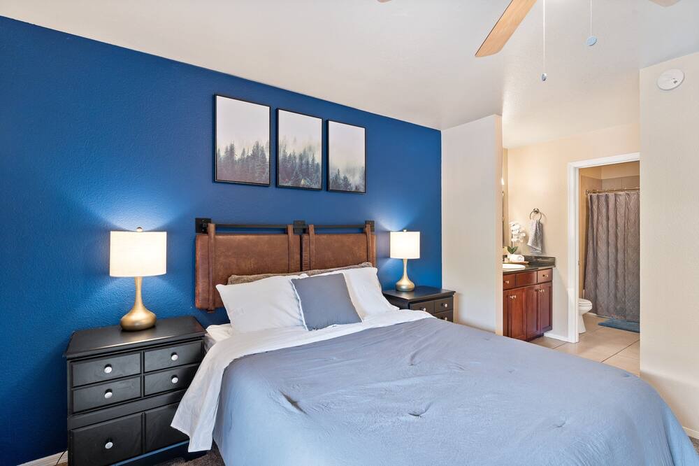 Photo of Bedroom in Quail Canyon