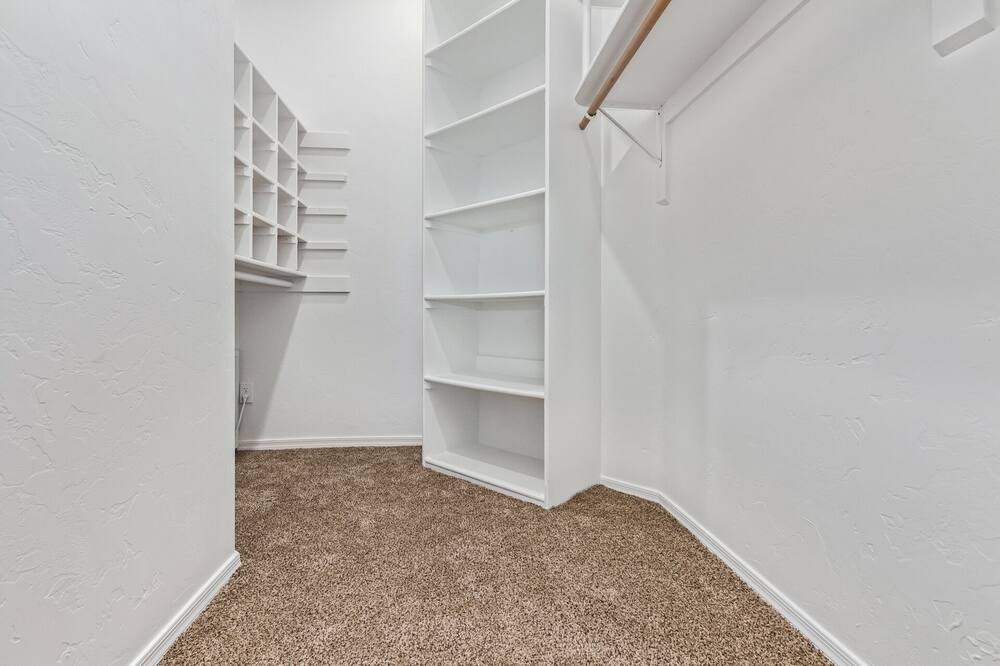 Photo of Bedroom in Drexel Heights