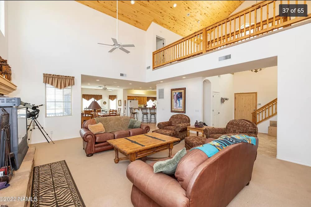 Photo of Livingroom in Williams