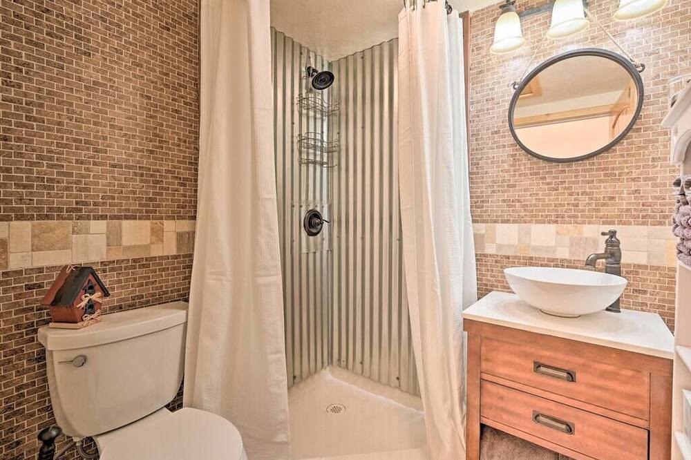 Photo of Bathroom in Payson