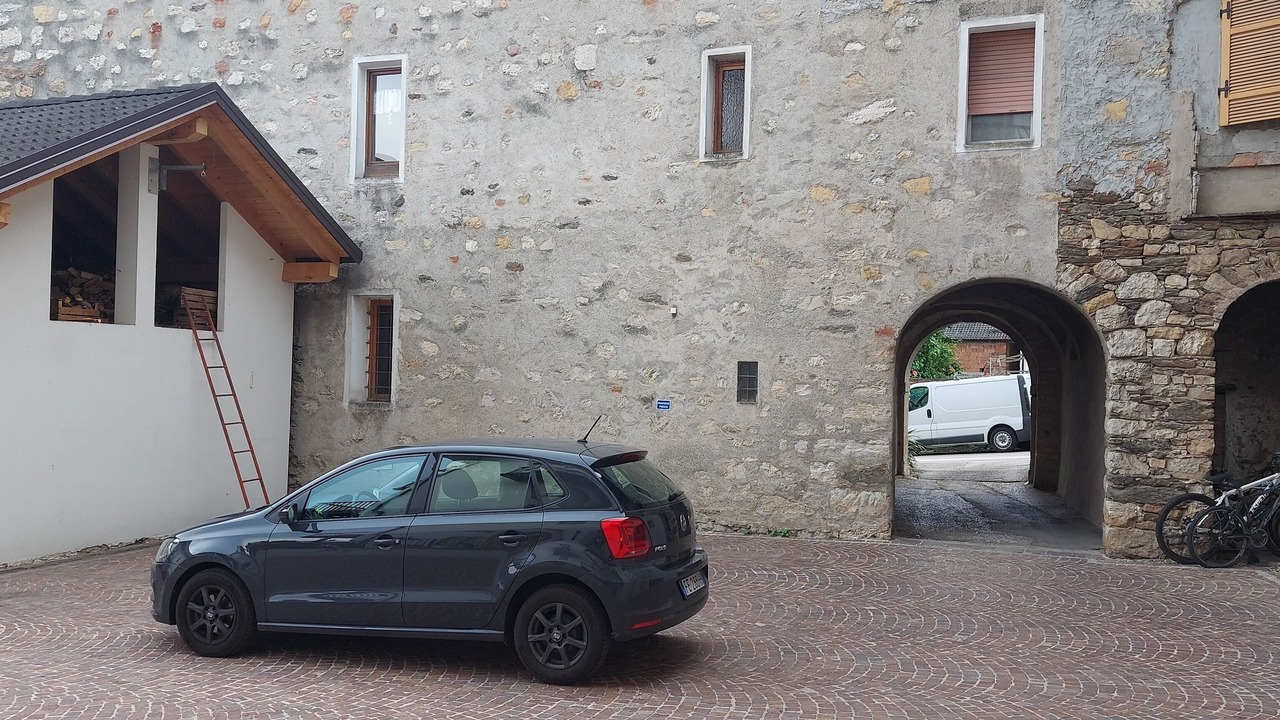 Photo of Outdoor in Susa