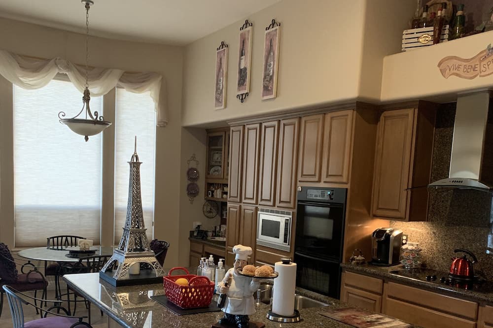 Photo of Kitchen in Foothills