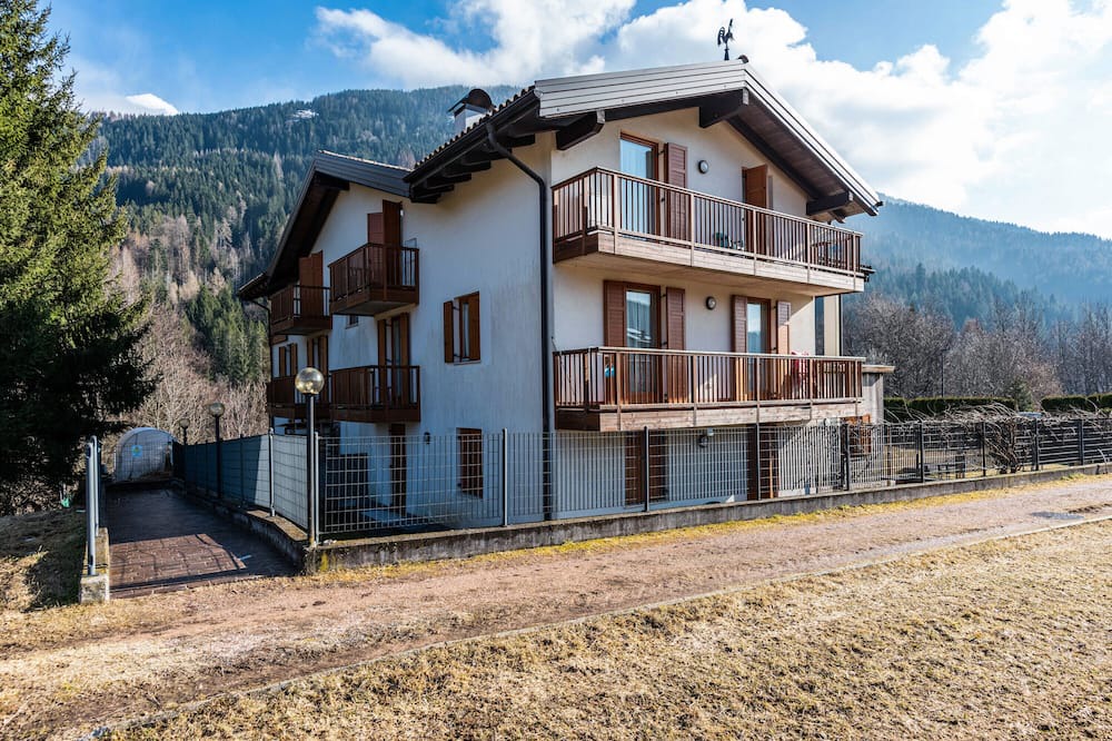 Photo of Outdoor in Bedollo