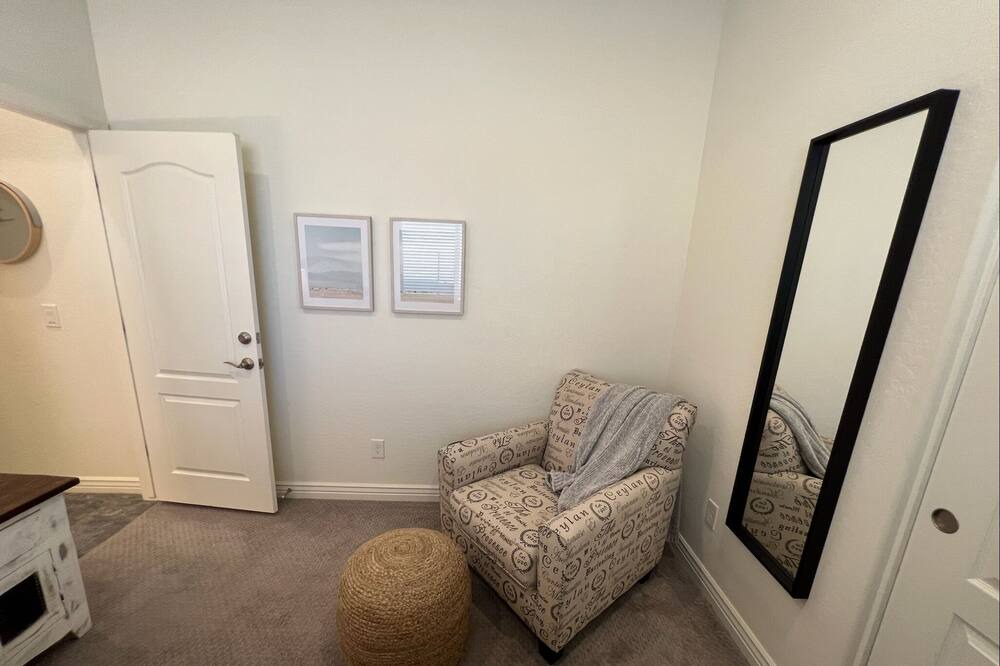 Photo of Bedroom in Queen Creek