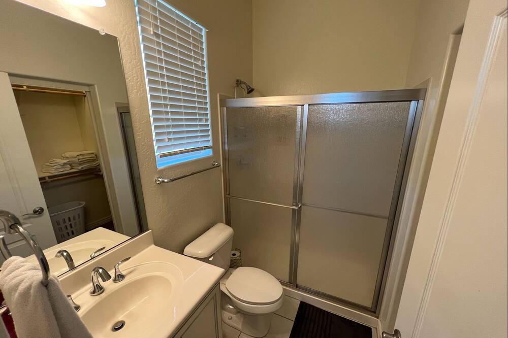 Photo of Bathroom in Queen Creek