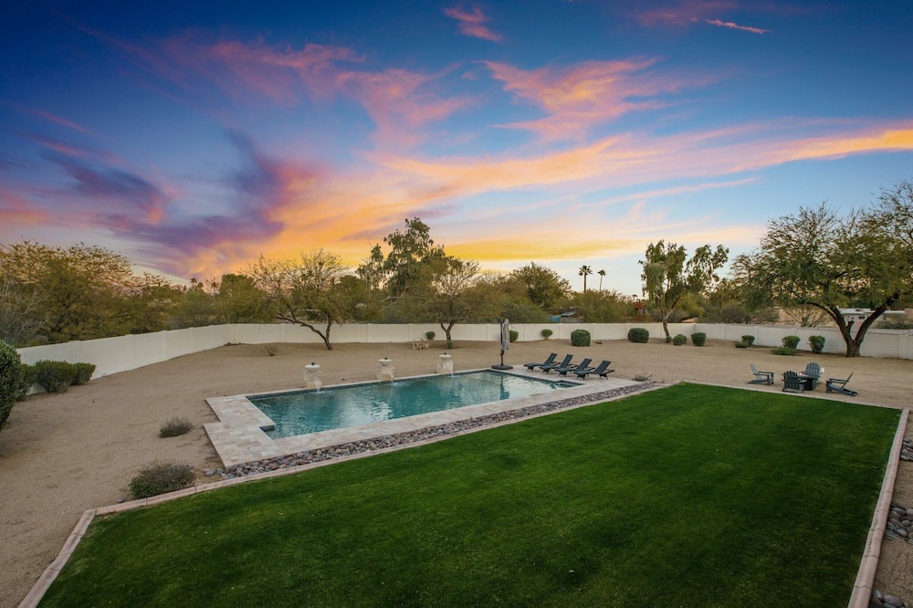 Photo of Outdoor in Country Club Acres