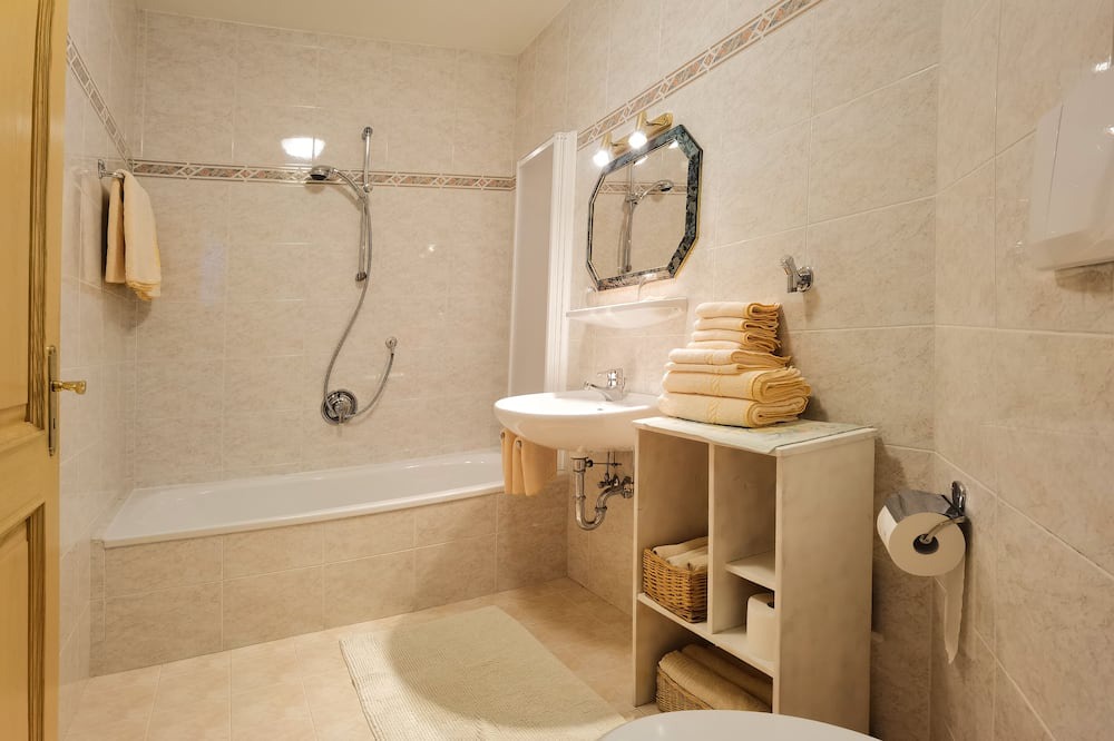 Photo of Bathroom in Pedraces