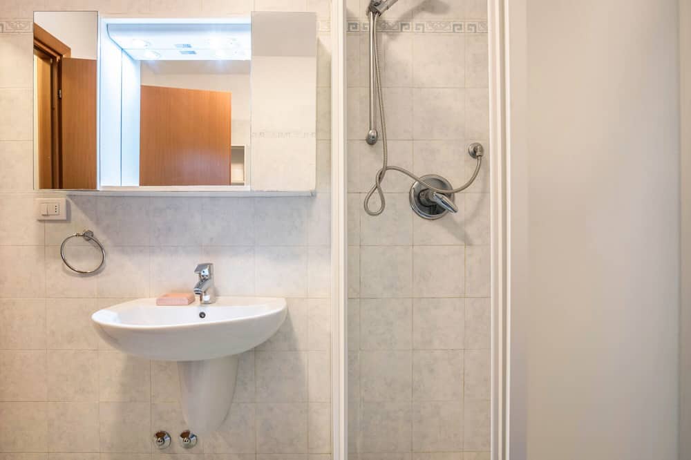 Photo of Bathroom in Bedollo