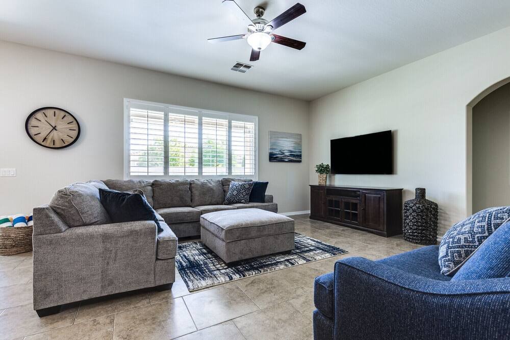 Photo of Livingroom in Estrella Mountain Ranch