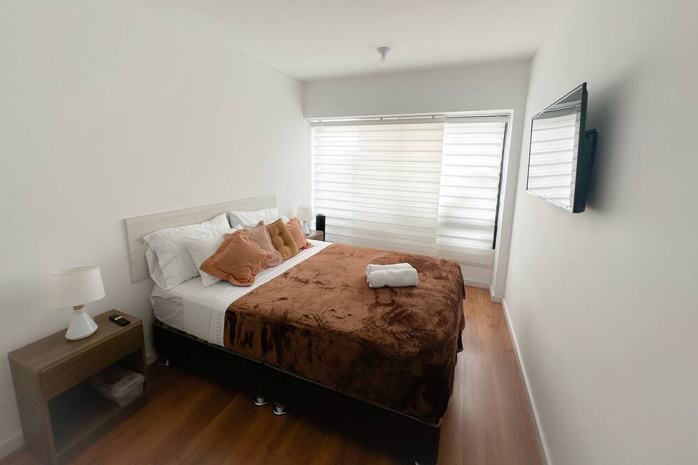 Photo of Bedroom in Lince