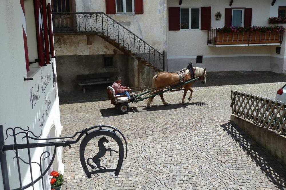 Photo of Others in Anterivo
