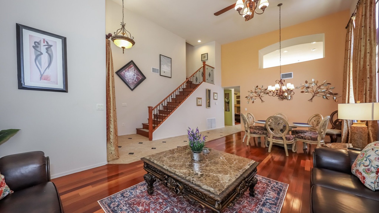Photo of Livingroom in Tucson