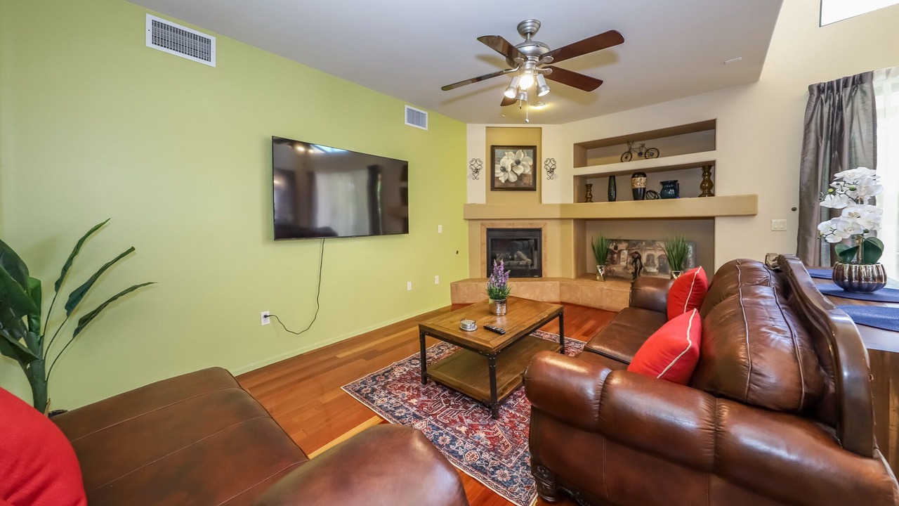 Photo of Livingroom in Tucson