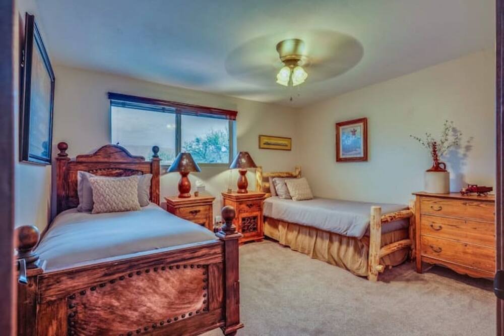 Photo of Bedroom in Tanque Verde