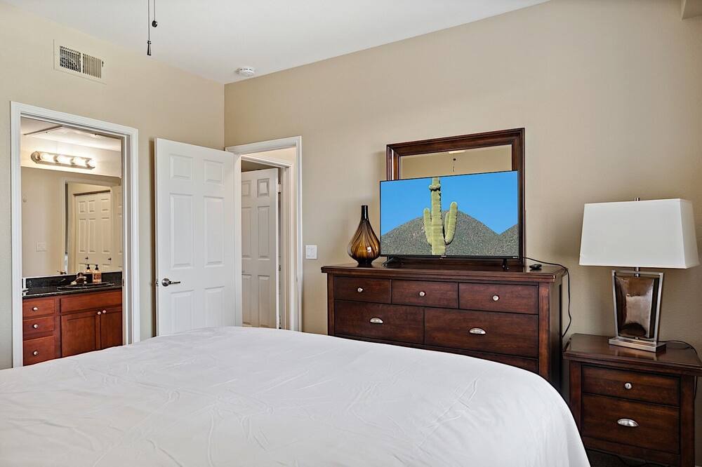 Photo of Others in Desert Paradise Estates