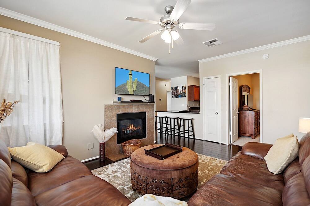 Photo of Bedroom in Desert Paradise Estates