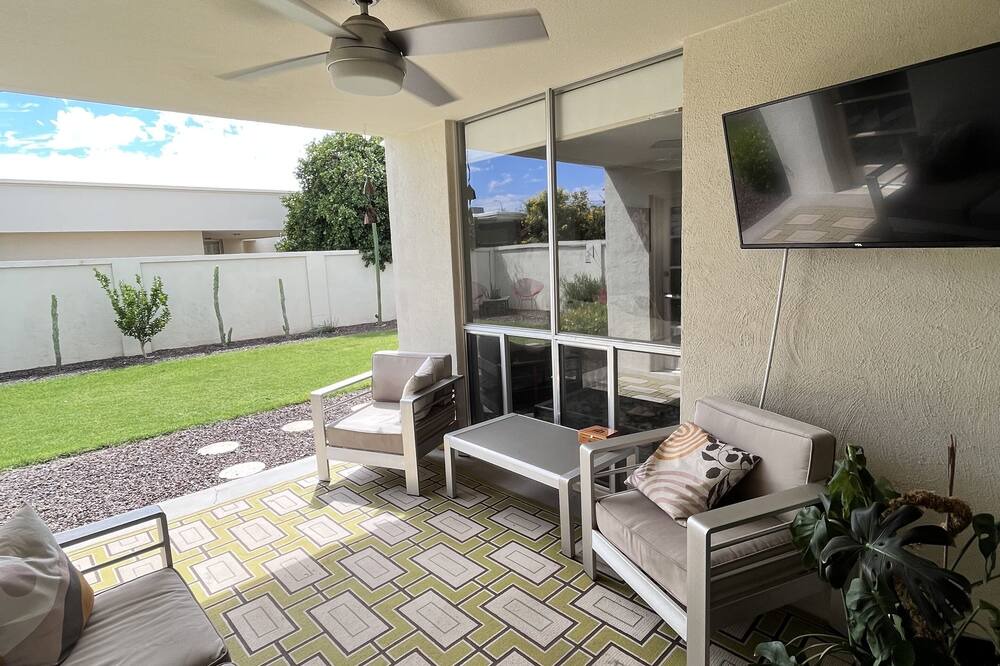 Photo of Others in Pointe Scottsdale