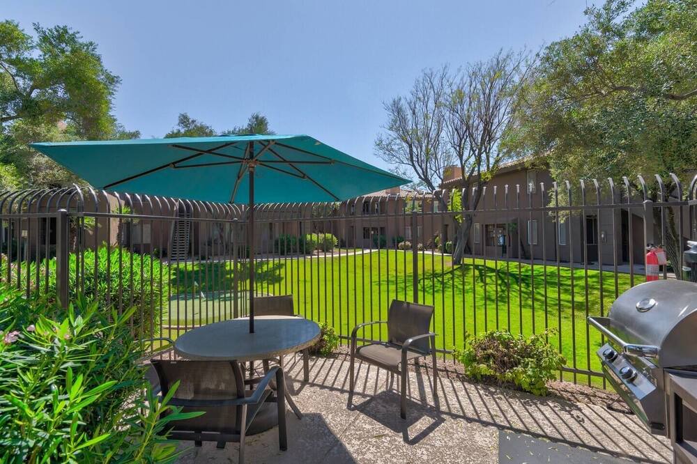 Photo of Patio Balcony in Desert Paradise Estates