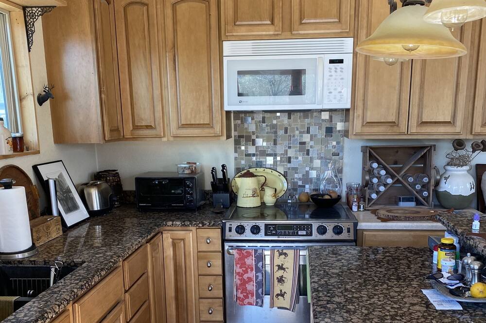Photo of Kitchen in Cave Creek