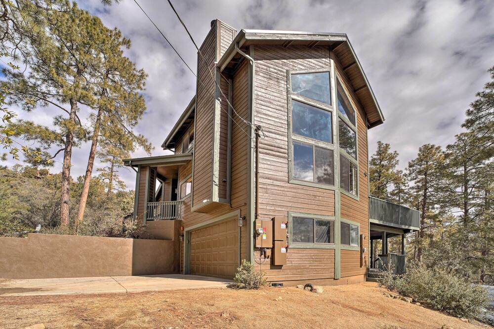 Photo of Outdoor in Highland Pines