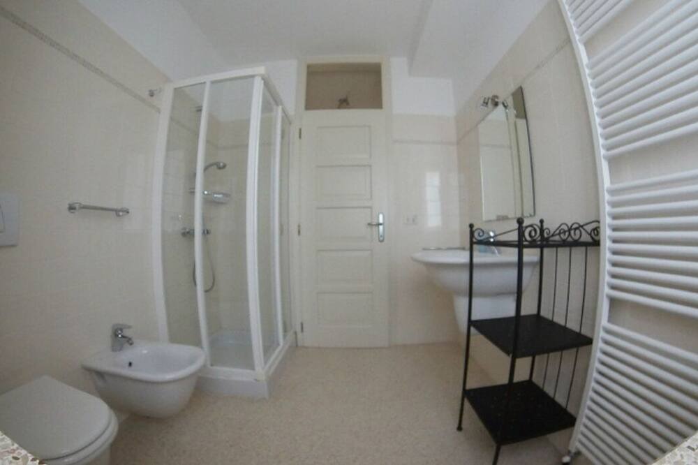 Photo of Bathroom in Caldonazzo