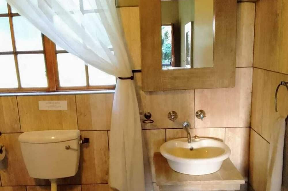 Photo of Bathroom in Melmoth