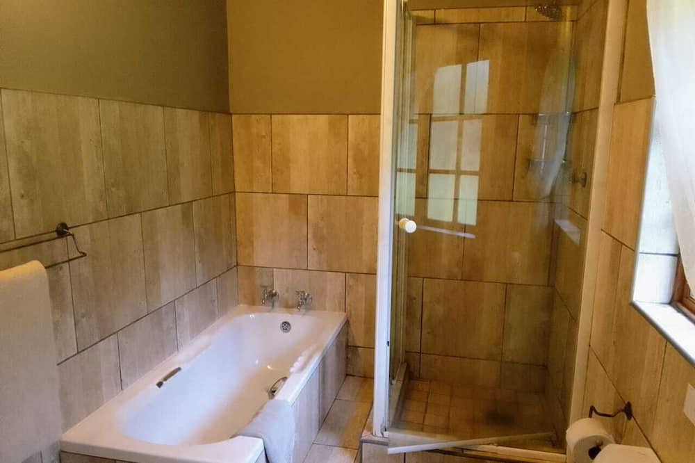 Photo of Bathroom in Melmoth