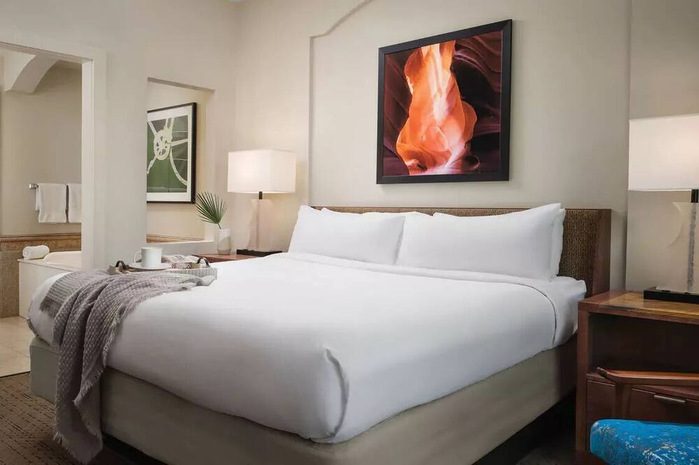 Photo of Bedroom in Desert Ridge