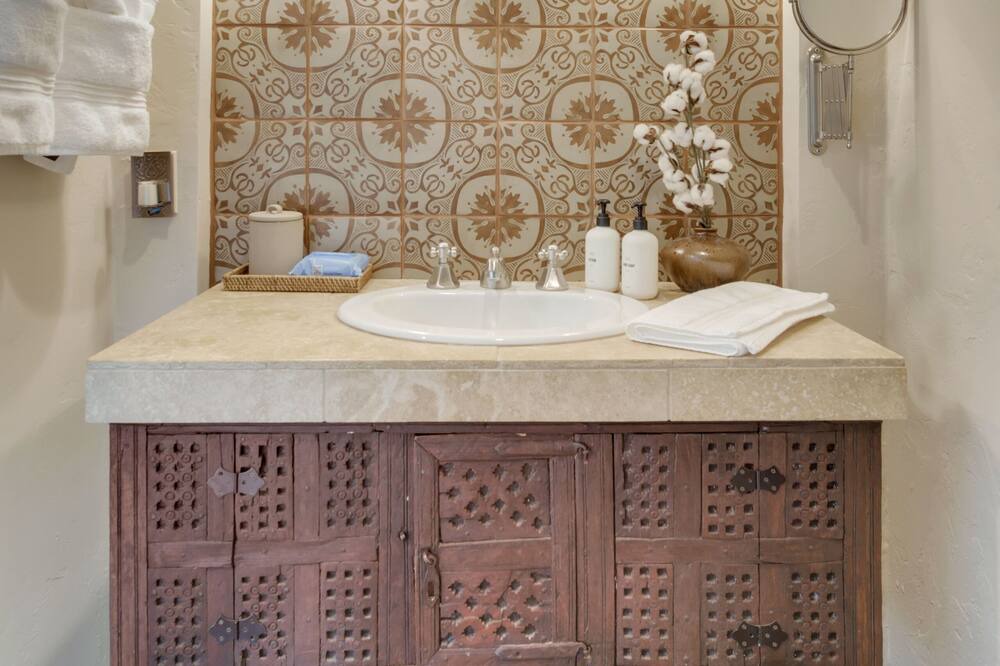 Photo of Bathroom in Tucson