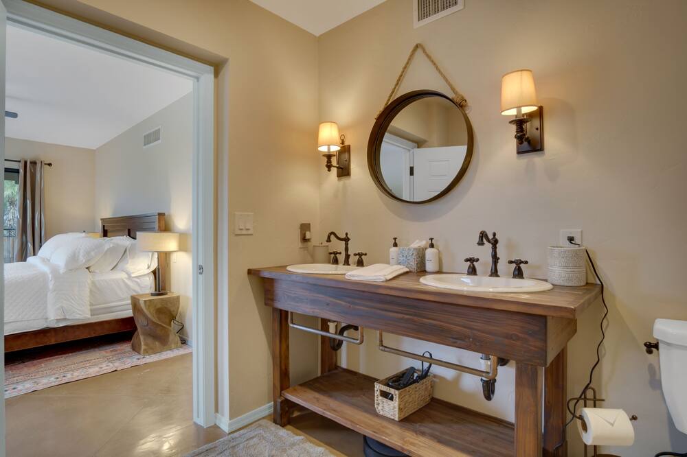 Photo of Bathroom in Tucson