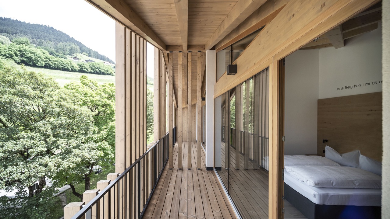 Photo of Patio Balcony in Tires