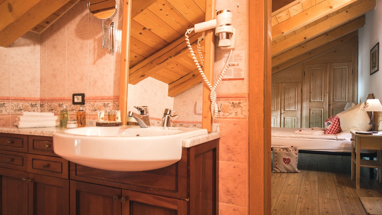 Photo of Bathroom in Cogolo