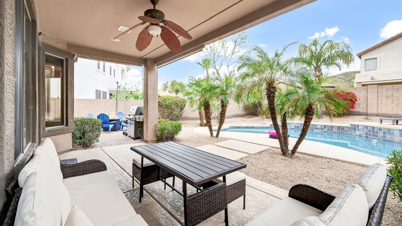 Photo of Patio Balcony in Foothills Reserve